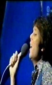 Cliff Richard ( Honky Tonk Angle 1975 )