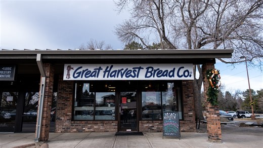 This bakery franchise that bakes its bread from scratch daily is coming to Menomonee Falls