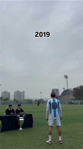 Unforgettable moments on the pitch. The beautiful game at its finest! #FootballHighlights #SoccerSkills #GoalOfTheWeek #SportsTikTok