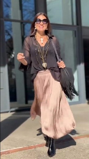 7 estilos muy distintos unidos por un detalle: Superposición de collares #fashiontrends #ootd