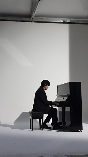 🦇 MINUE • 노민우 🦇 on Instagram: "🌸"