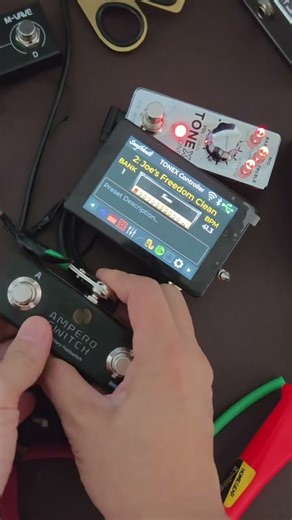 Connecting a dual footswitch to the Tonexone