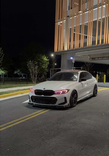 Explore the New BMW G20: Features and Insights