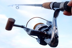 10 Best Surf Fishing Reels Reviewed in Detail (Winter 2026)