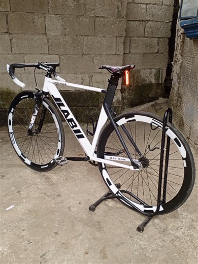 Exploring the JLab Fixie Series: Bikes for Enthusiasts