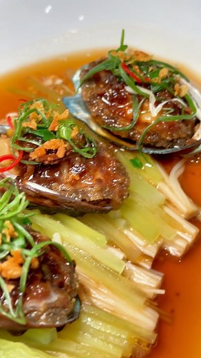 1.8K views · 25 reactions | Delicious Abalone 寧戀 and other seafood dishes that’s pretty reasonably priced. Limited time only! The Seafood La Mian is S$14.80 and the Abalone 5pcs is only S$26.80. Available at any Crystal Jade La Mian Xiao Long Bao in Singapore. #sgfoodie #sgfood #reels #reelvideo #comfortfood #wheretoeat #foodfestontiktok #seafood #abalone #chinesefood #shotoniphone #food #foodie #foodporn | SUPERADRIANME.com | Facebook