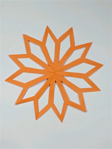 Easy Paper Snowflake Tutorial: 12-Point Star Design ❄️ #diyflowers #diycrafts #diy #papercraftastardesign