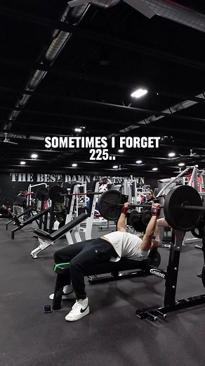 Effective Bench Press Techniques for Fitness Enthusiasts