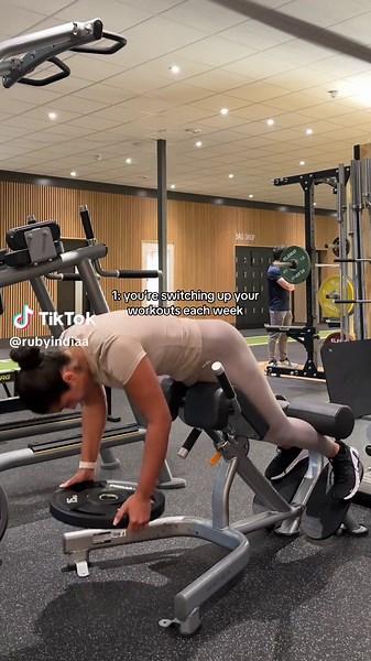 This one’s for my gym beginners 🤍 @AYBL - RUBY #gymtipsforbeginners #beginnergymtips #gymhacks #fitnesstips #gymtok #gymtips #gymtipsforwomen #gymgirlsoftiktok #thingsiwishiknew