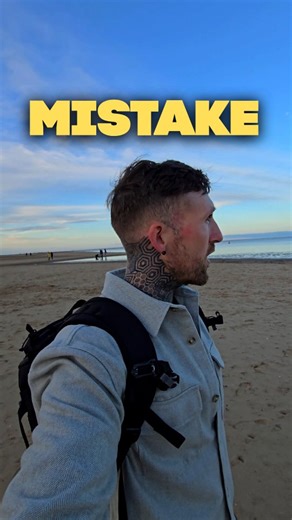 𝐖𝐞 𝐰𝐞𝐫𝐞 𝐭𝐨𝐭𝐚𝐥𝐥𝐲 𝐰𝐫𝐨𝐧𝐠 𝐚𝐛𝐨𝐮𝐭 𝐍𝐨𝐫𝐟𝐨𝐥𝐤’𝐬 𝐛𝐞𝐚𝐮𝐭𝐲! Hunstanton Beach, Wells Beach, and everything in between absolutely blew our minds. We’d heard Norfolk might be a bit of a dead trip, but wow, were we in for a surprise. And the Hoste Arms? It’s not just a place to stay, it's a whole experience. From the massive, luxurious rooms to the on-site cinema, lounge bar, and even a little gym, it’s all just next-level. So if you thought Norfolk was just a quiet corner of 