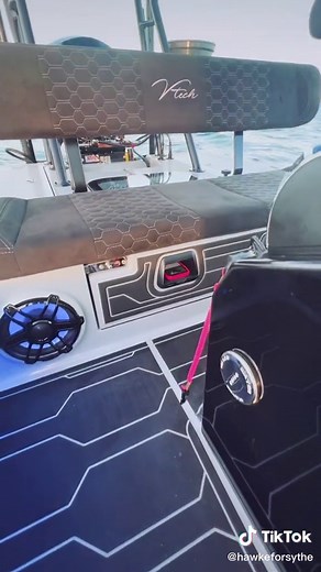 Ultimate Edition VTech #fyp #Ultimatemarine #flatsboat #boatsgonewild #nauticalnetwork