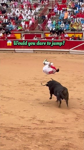 😱 The Most Incredible Jump at San Fermín 2025! 🇪🇸 #Shorts