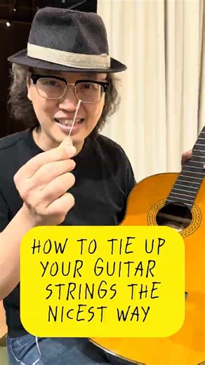 How to tie classic guitar strings nicely #musictips #tutticommune #musiceducation #guitarlesson