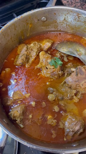 Preparing#order of#goat korma!