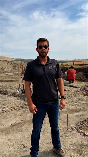 Big things happening! We’re digging in for a 5,000 sq ft daylight basement home. Footings are going in, and the foundation pour is just days away. Stay tuned—you won’t want to miss this one! Columbia River Concrete LLC #dreamhome #daylightbasement #foundation #newconstructionhomes #customhomebuilder | Brett Lott Homes