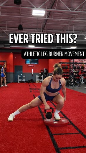 Okay, picture this: A Cossack squat and a side lunge had a baby, and that baby learned how to jump. 😂 Meet the Alternating Plyometric Single Leg Squat. WHAT WE’RE DOING: 4 sets, 20 reps (alternating sides) • Control the way down • Give it a GOOD jump at the top • Land, switch sides, repeat This move is equal parts coordination challenge and power builder. And honestly? It’s so much fun. But let’s talk about the SCIENCE behind the jump: When we train explosively like adding that jump at the top 