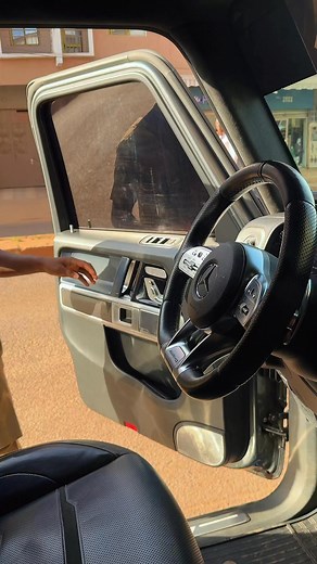 IN Fashion | IN Fashion