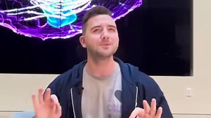 65 reactions | You literally wouldn't be alive without mitosis...but what even is it? 樂 Gideon Dunster from the Allen Institute for Cell Science breaks down mitosis in the latest episode of #BasicallyScience! | Allen Institute | Facebook