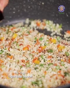 This Chinese-style cauliflower fried rice is a healthy, low-carb dish that's hearty enough to serve as a main course. Cauliflower rice — which is just cauliflower grated into rice-like bits — really does taste similar to rice, or at least it behaves similarly by soaking up all the flavour of its seasonings. Ingredients: 1 Cauliflower (cut into florets) 2 tbsp Oil 1½ tsp Ginger (chopped) 2 tsp Garlic (chopped) 1 Green Chilli (chopped) 2-3 Spring Onions (chopped) ¼ cup French Beans (chopped) ½ cup