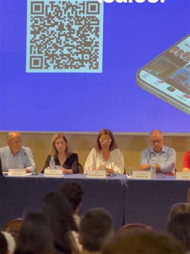 Με ιδιαίτερη επιτυχία συνεχίστηκαν, την τρίτη εβδομάδα του Ιουλίου, τα θερινά επιμορφωτικά σεμινάρια των «Κύκλων Εξοικείωσης με τους Θεσμούς του Ναυτικού Δικαίου». Στο πλαίσιο αυτό, την Τρίτη 15 Ιουλίου 2025, σε μια γεμάτη αίθουσα εκδηλώσεων της Ιστορικής Βιβλιοθήκης του Ιδρύματος Αικατερίνης Λασκαρίδη, πραγματοποιήθηκε το σεμινάριο με τίτλο: «Ναυτασφαλίσεις στην εποχή της μεταβλητότητας: Από τη θεωρία στην πράξη». Οι «Κύκλοι Εξοικείωσης με τους Θεσμούς του Ναυτικού Δικαίου» διοργανώθηκαν από τη