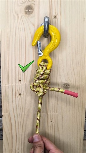 22K views · 138 reactions | Be sure to remember this trick! How to easily tie a knot for heavy loads? | Tips and Tricks | Facebook