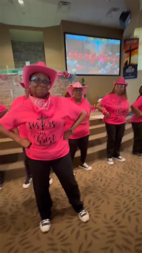 Pep Rally Cheer- Westward COC🤠 Post #5 The Executive Board from Country Club Drive Church of Christ in Fayetteville, NC came to visit Houston, Texas to help the participating Churches of Christ plan and prepare for the Ladies Lectureship Retreat happening on April 2, 2025 at The Hilton- Americas Houston Hotel!🩷 We came together, we worked hard, and we made time to play and connect in fellowship! 🙌🏾 Don’t miss the posts of CHEERS— you’ll see all 9 churches perform their cheers as we celebrate