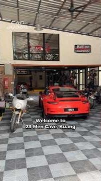 Modern Man Cave Garage 😍