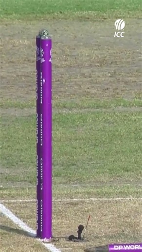 Watch out for the left arm of Linsey Smith at the upcoming #T20WorldCup 👏