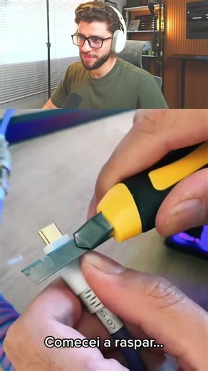 teve que raspar o cabo tipo C do teclado