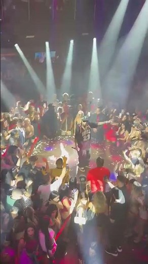 Tyga Performs YOUNG MONEY Anthem "Bedrock" LIVE! 💰 E11EVEN Miami (10/3/25)