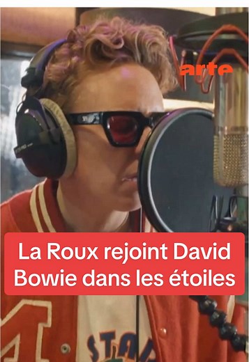 La Roux rend hommage à David Bowie avec 'Fascination'