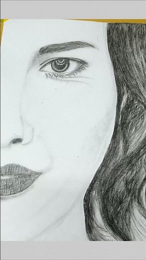 Realistic half face drawing ✨ #shorts #drawing #realisticdrawing #halffacedrawing