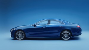 251K views · 2.9K reactions | Quand on le voit, c’est comme une évidence… ⭐ Dès le premier regard, laissez-vous captiver par les lignes fascinantes et le charisme indétrônable du Nouveau CLS. Un coup d'œil suffit pour tomber sous le charme. Prêts pour une première rencontre ? https://www.mercedes-benz.fr/passengercars/mercedes-benz-cars/campaigns/cls-coupe-c257-fl-mi.html #NouveauCLS | Mercedes-Benz France | Facebook