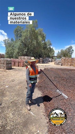 🪨🌿 Aquí encuentras todo tipo de materiales para llevar tus proyectos al siguiente nivel. Desde landscaping hasta construcción, en Golden Valley Materials tenemos lo que necesitas. 🚛💪 #GoldenValleyMaterials #BuildingMaterials #Landscaping #Construction #Contractors
