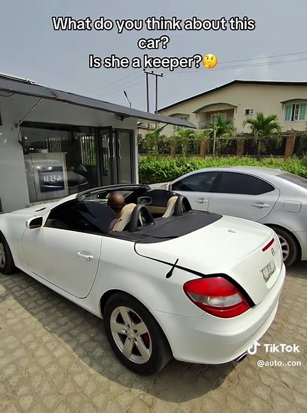 Mercedes SLK350: A Beloved Classic Car Experience