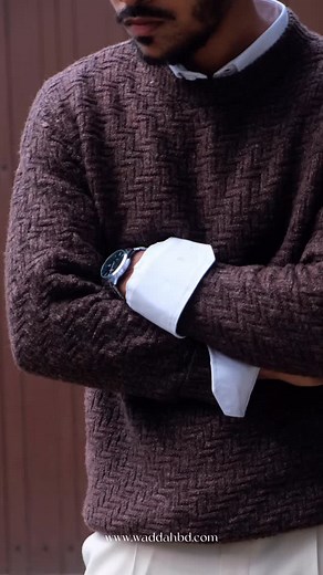 Stop scrolling. Start layering 🎬 Your official warning: Sweater Weather has arrived. Don’t get caught without this knit. ⚠️ | Waddah