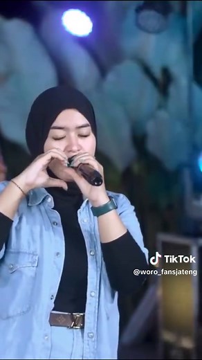 Fansbase Woro Widowati on TikTok