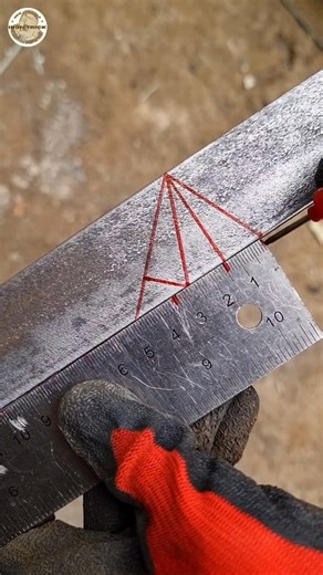 124K views · 962 reactions | forming a 90 degree bend in angle iron that is rarely known by people #technique #skills #welder #cutting | iron trick | Facebook