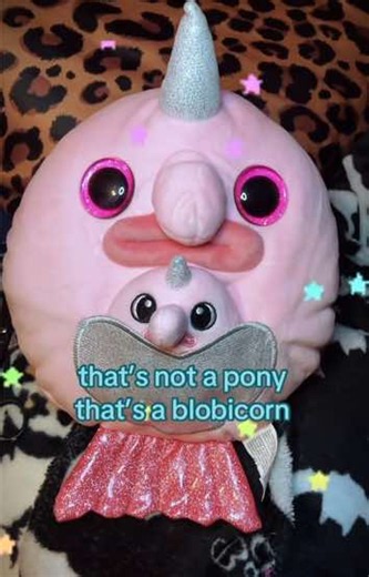 i have so many brushables to clean and restore 😭😭😭 ig/twt : illicouture 💗🦴 #ponymail #mlpcollector #mylittleponyg4 #mlpfim #toycollector my little pony g4 fim my little pony generation 4 friendship is magic hasbro kids toy doll plush collector tweencore style tween culture tweemo 2010s childhood nostalgia tumblr rawr XD myspace scene queen emo kid alternative girl 2000s trashy mcbling y2k fashion