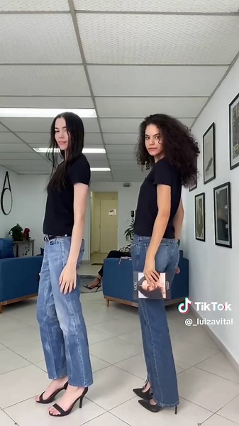 Creative Photo Poses for Models and Twins