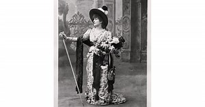 Bat hat, wooden leg, coffin bed: Sarah Bernhardt’s wild life offstage