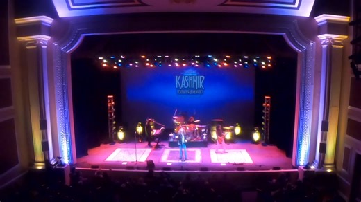 Step into rock history! 🎸 KASHMIR brings Led Zeppelin’s iconic music, visuals, and energy to life on 1/17! 🎶 See them live 👉https://brnw.ch/21wZaFz | Musikfest Café