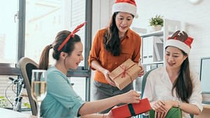 Game theory for your office Yankee Swap | CBC Comedy