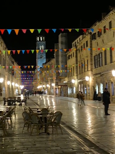Winter in Dubrovnik - Far fewer tourists, so the Old Town, Stradun, and city walls are much quieter and easier to enjoy and photograph. #foruyou #dubrovnik #croatia