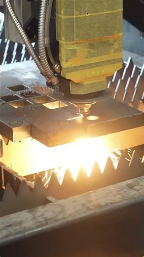 6000W Sheet Laser Fiber Cutting Machine - Cutting Carbon Steel | Himag