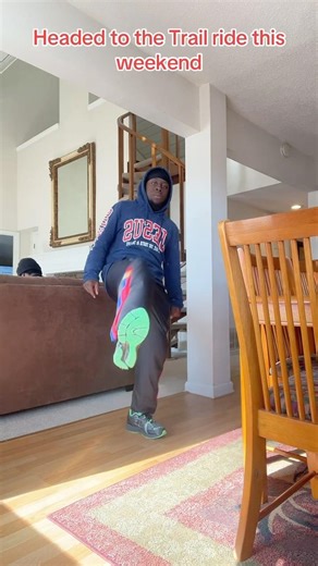 She rockin’ daisy dukes #linedancer #linedancing #teharris #linedance #dance #dancer #trailride #fyp