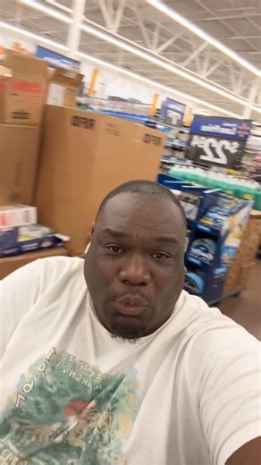 When you realize Walmart gocart is for everyone | Hamma Holmes