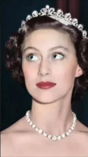 Meet the real Princess Margaret https://youtu.be/hrgPFpRfxoQ