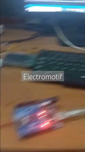 ESP32 WITH ARDUINO UNO SERIAL COMMUNICATION