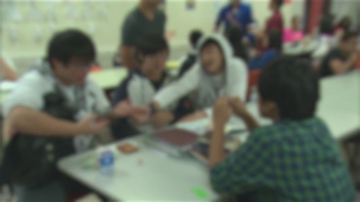 New study shows how social media influences adolescent boys